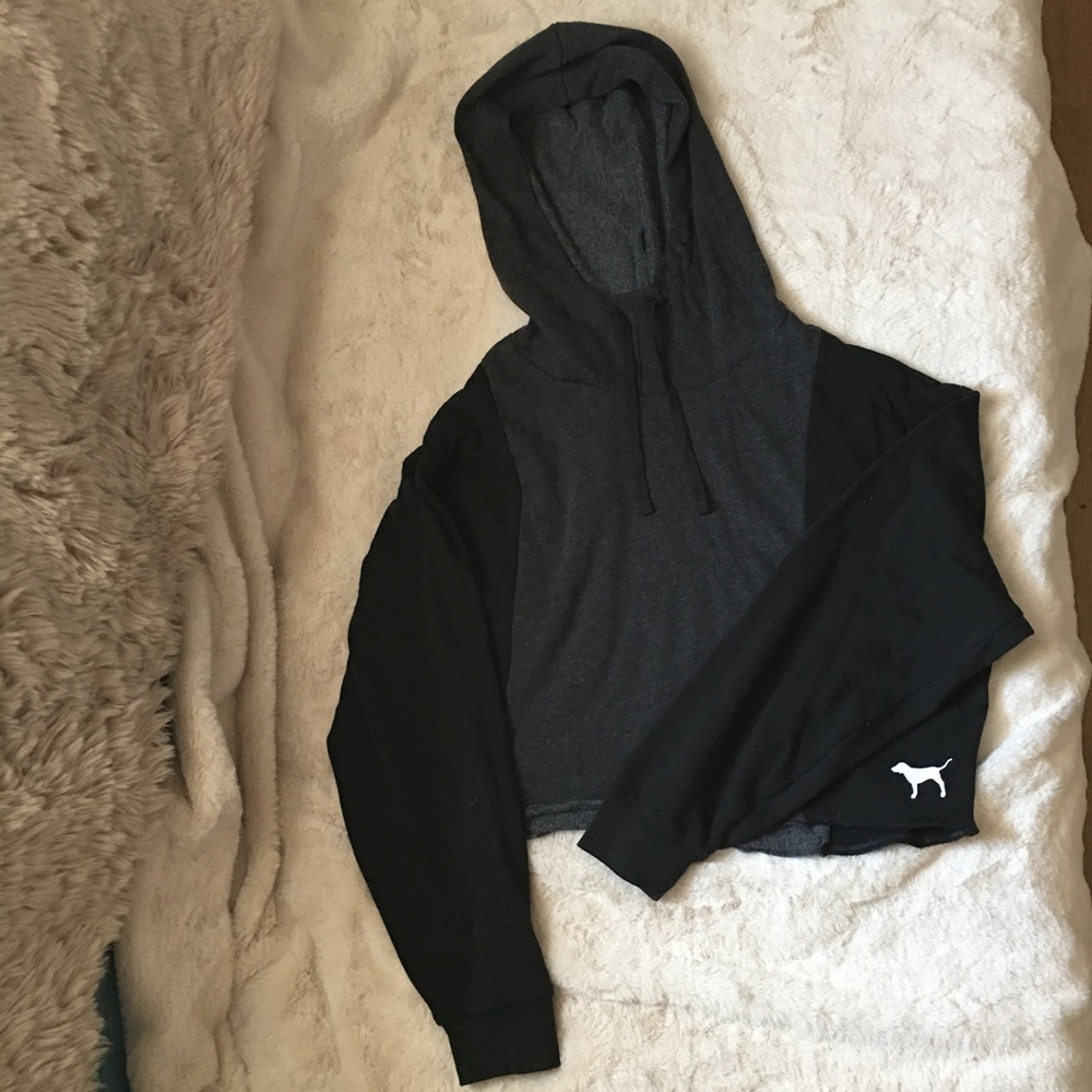 Cropped Hoodie